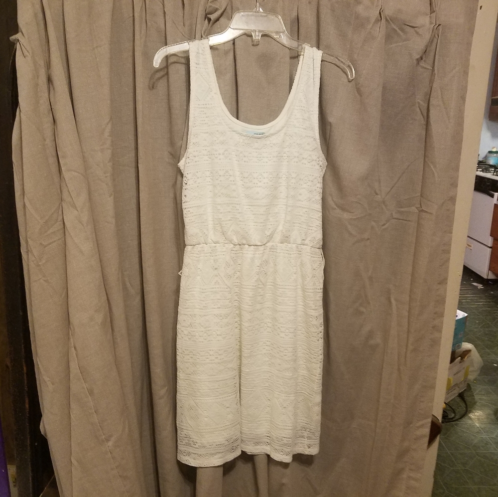Maurices white Lacey dress size M